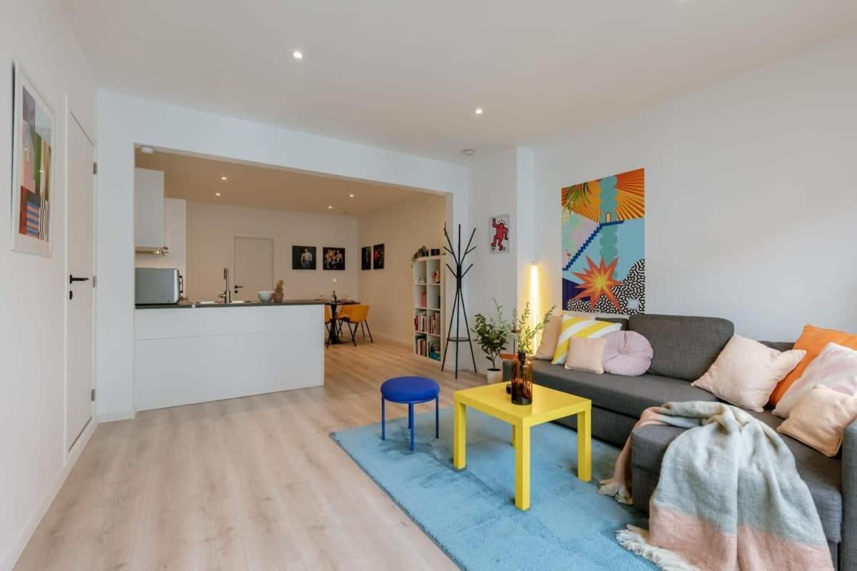 Colorful Pop Apartment In The Heart Of Antwerpen Ngoại thất bức ảnh