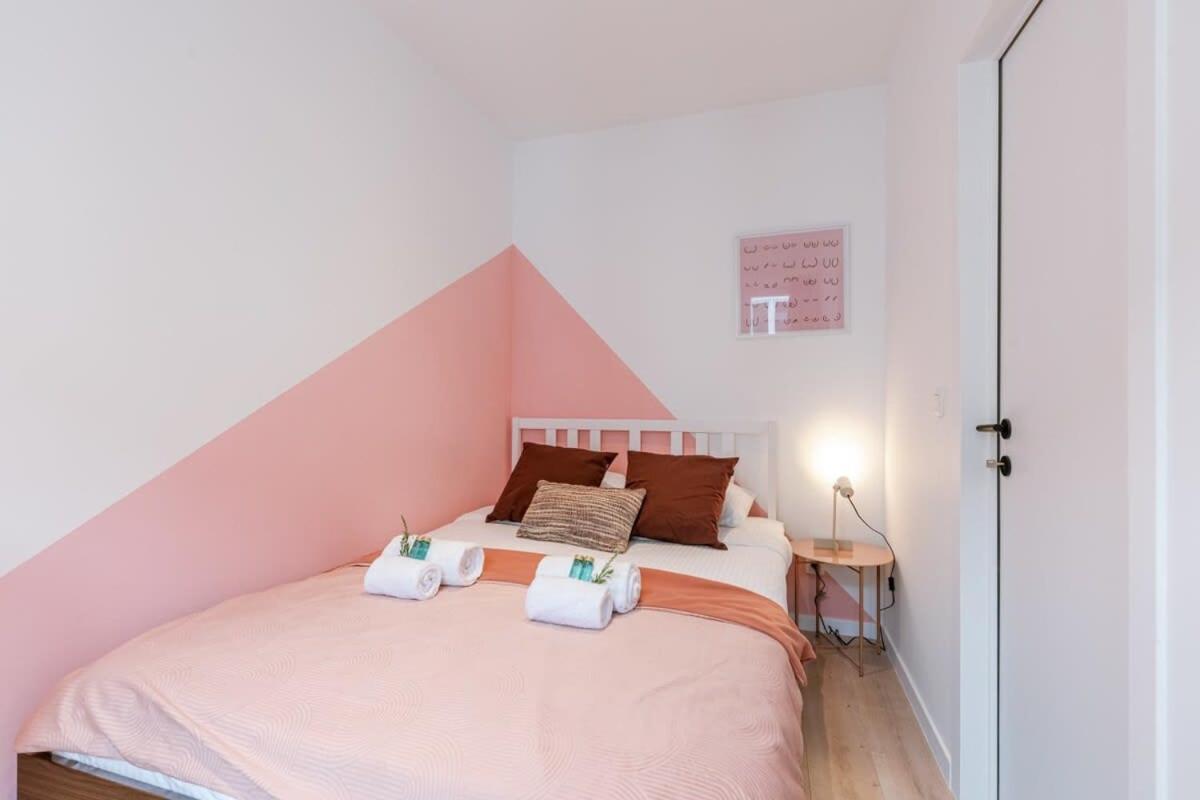 Colorful Pop Apartment In The Heart Of Antwerpen Ngoại thất bức ảnh