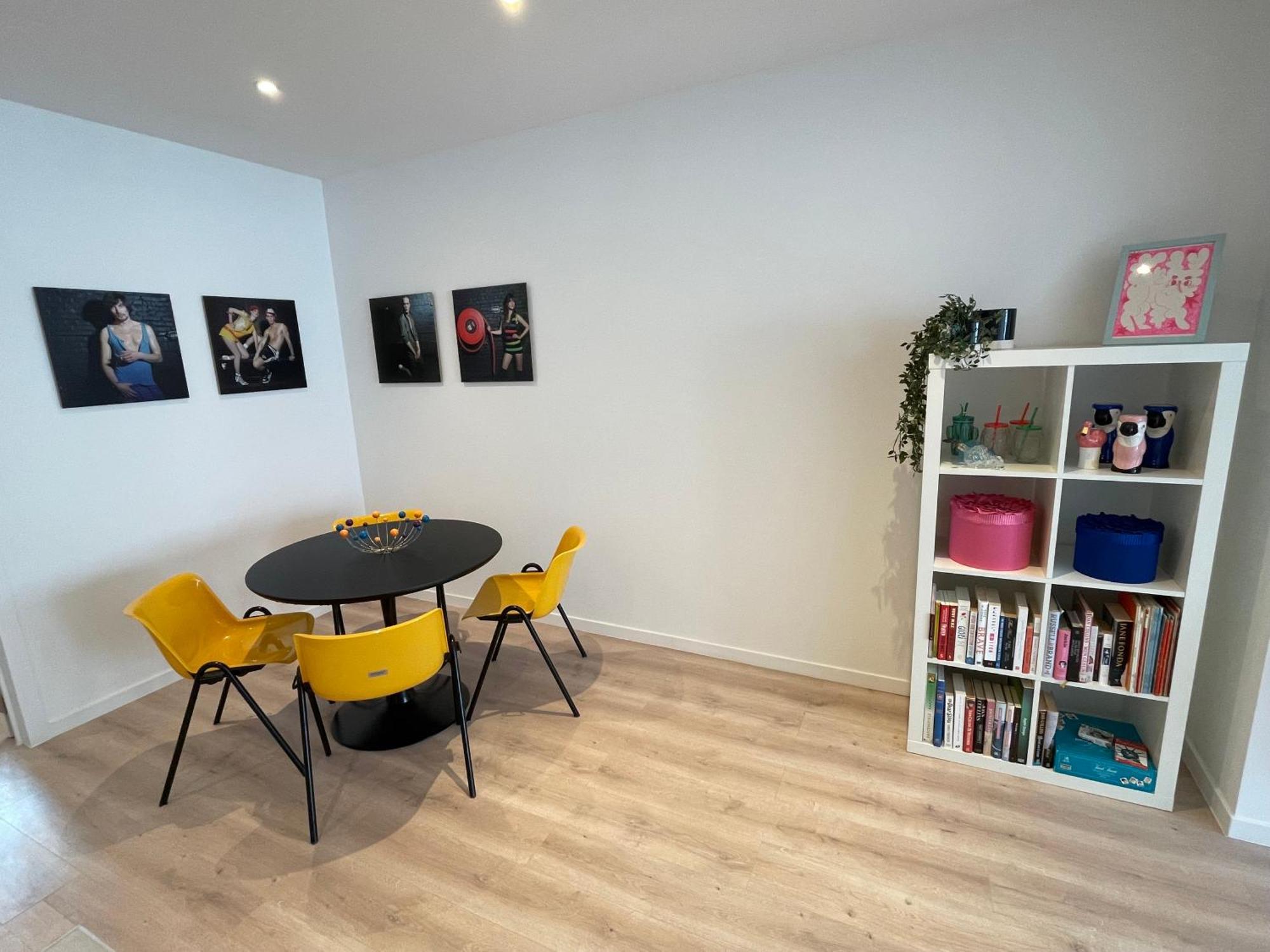 Colorful Pop Apartment In The Heart Of Antwerpen Ngoại thất bức ảnh